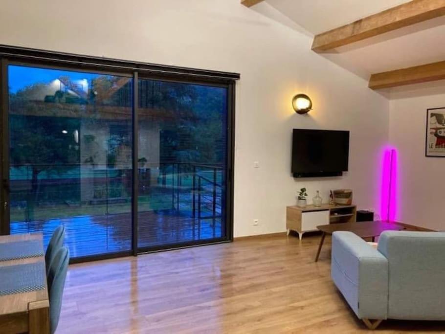 Le Loft Occitanie Sud De France Apartment Ceilhes-et-Rocozels Bagian luar foto